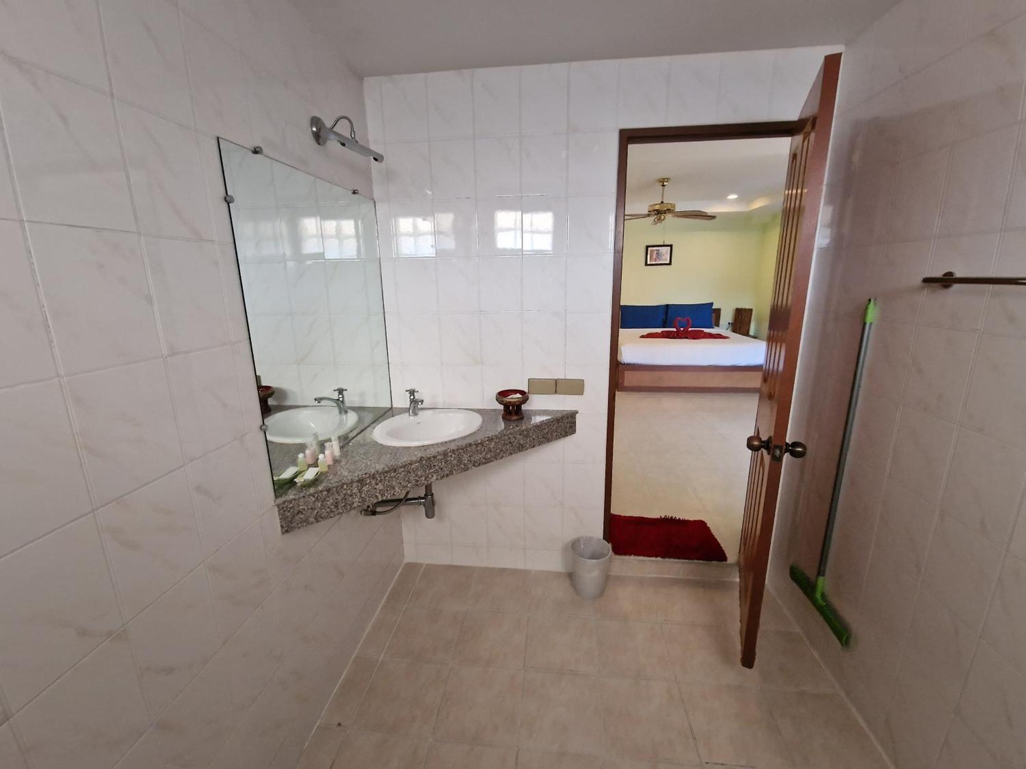 Villa Oranje Chiang Mai Luaran gambar
