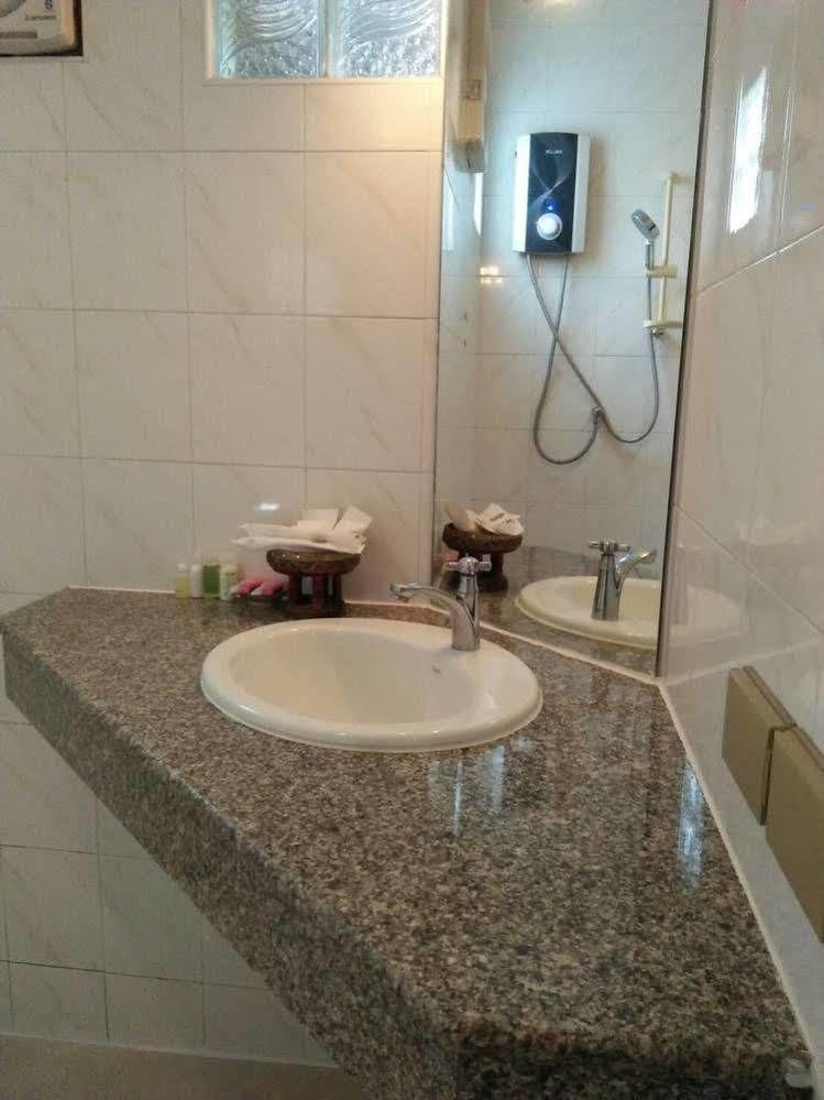 Villa Oranje Chiang Mai Luaran gambar